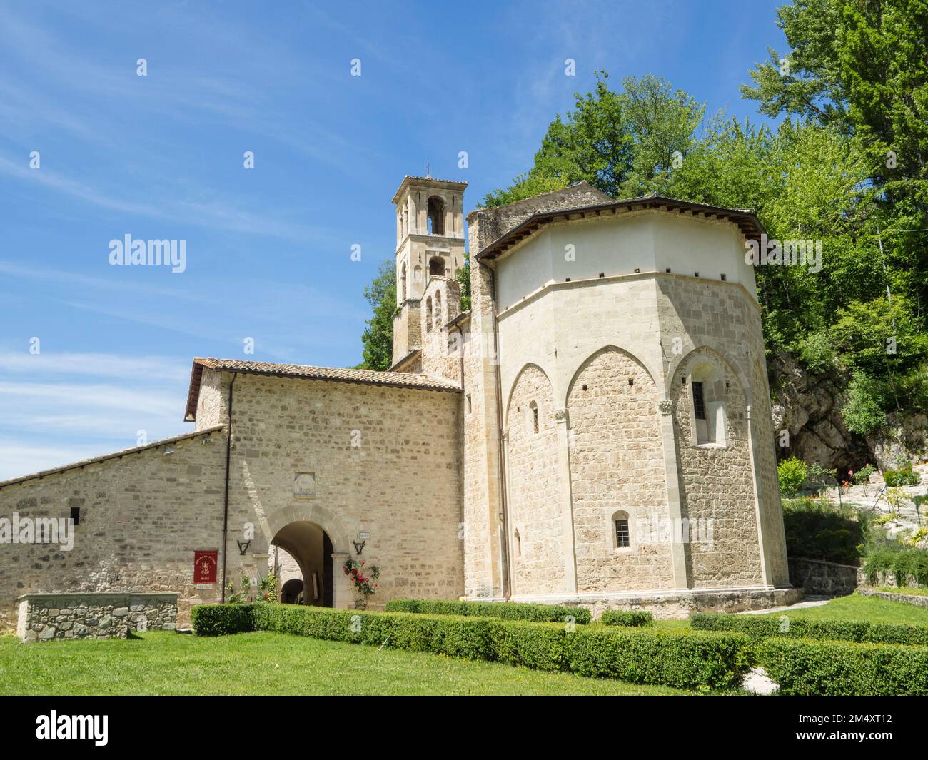Abbazia Benedettina di Sant'Eutizio, nei pressi di Preci, Valnerina, Umbria, Italia, Europa Foto Stock