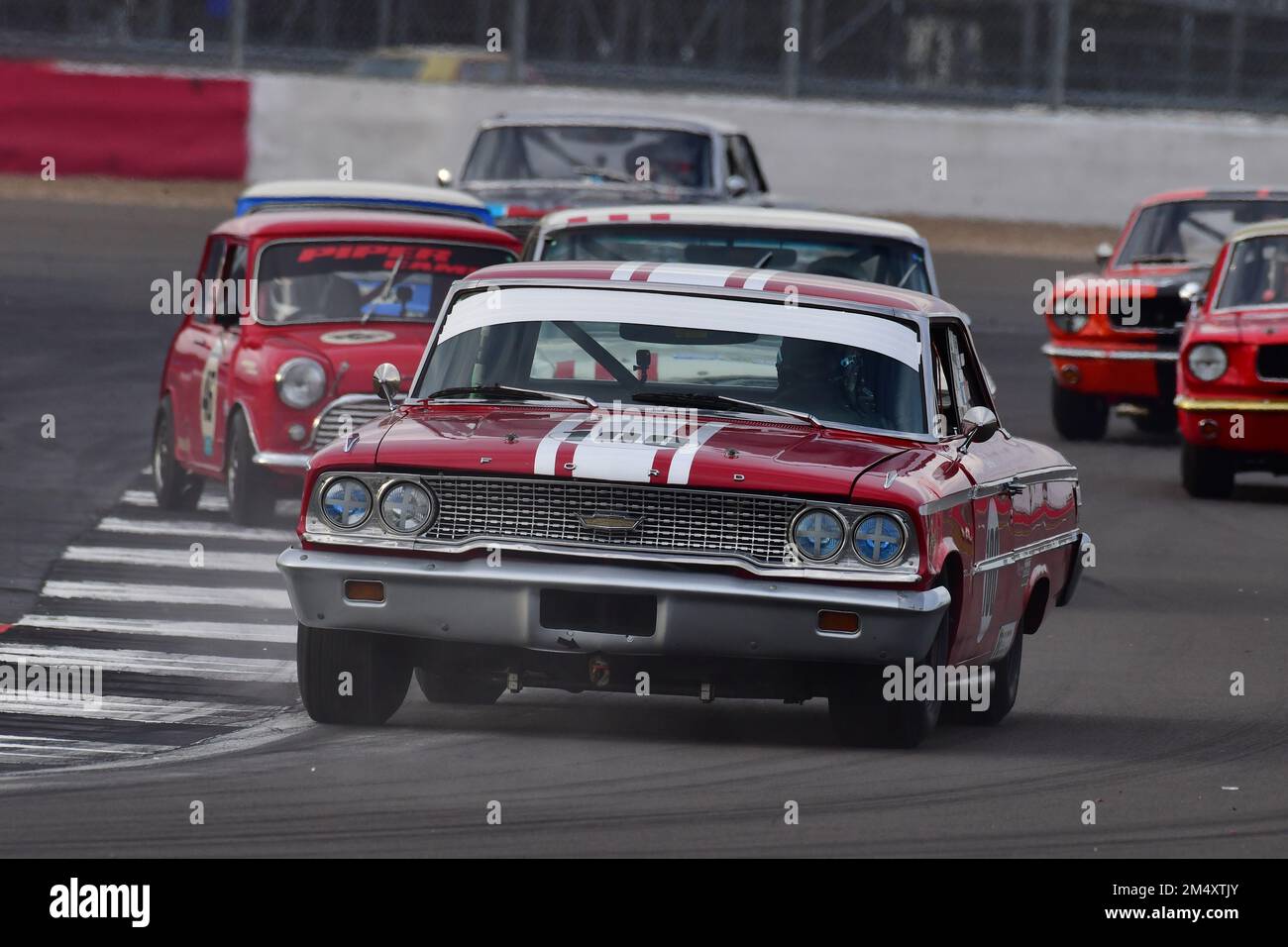 Ben Mitchell, Christoff Cowens, Ford Galaxie, Adrian Flux Trophy per Transatlantic Pre ’66 Touring Cars, prevalentemente V8 americana vs le corse del Regno Unito Foto Stock