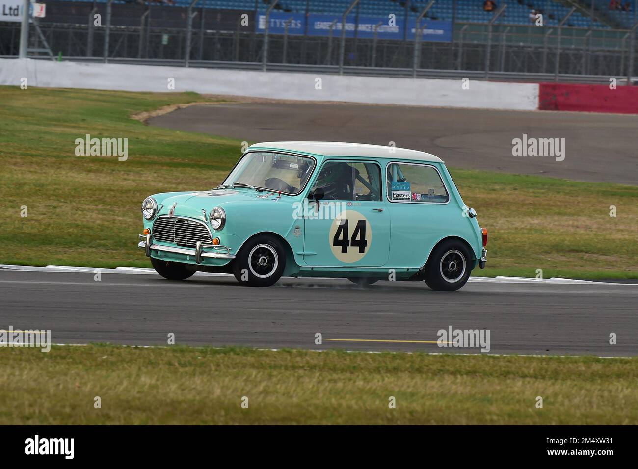 Philip Hall, Nick Padmore, Austin Mini Cooper S, Adrian Flux Trophy per Transatlantic Pre ’66 Touring Cars, prevalentemente V8 americana contro la corsa britannica Foto Stock