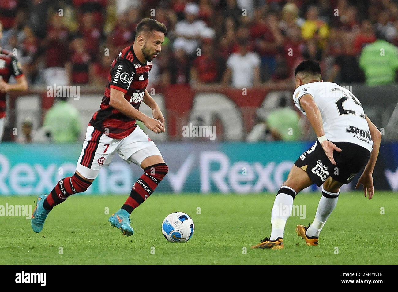 Rio de Janeiro, Brasile, 9 agosto 2022. Giocatore di calcio Everton Ribeiro do Flamengo, durante la partita Flamengo vs Corinthians, per i Libertadpores Cu Foto Stock