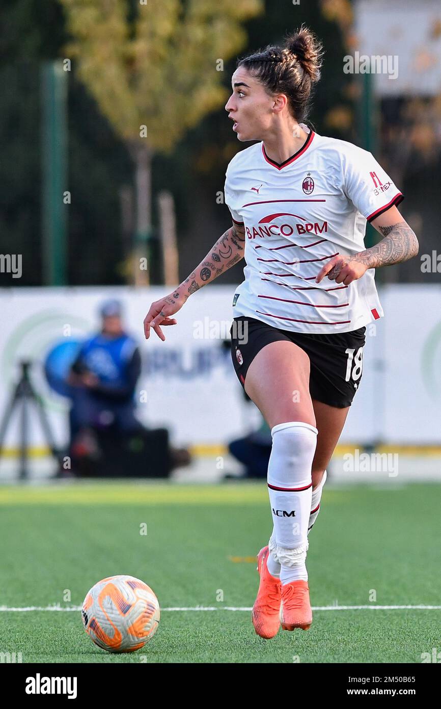 Stadio Pietro Torrini, Firenze, 26 novembre 2022, Martina Piemonte (AC Milan) durante ACF Fiorentina vs AC Milan - Calcio italiano Serie A Foto Stock