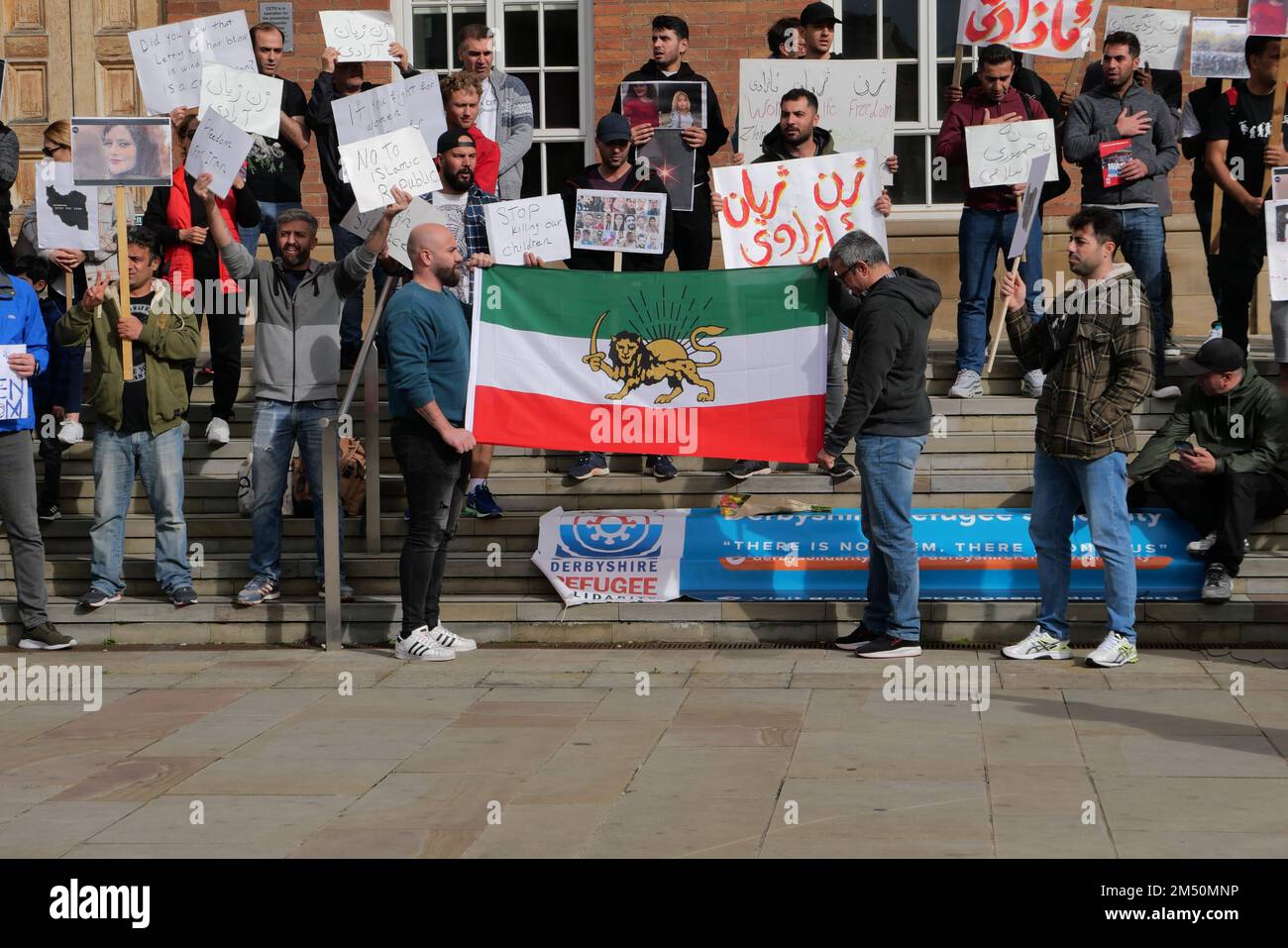 Derby Inghilterra - protesta Iran - Mahsa Amini Foto Stock