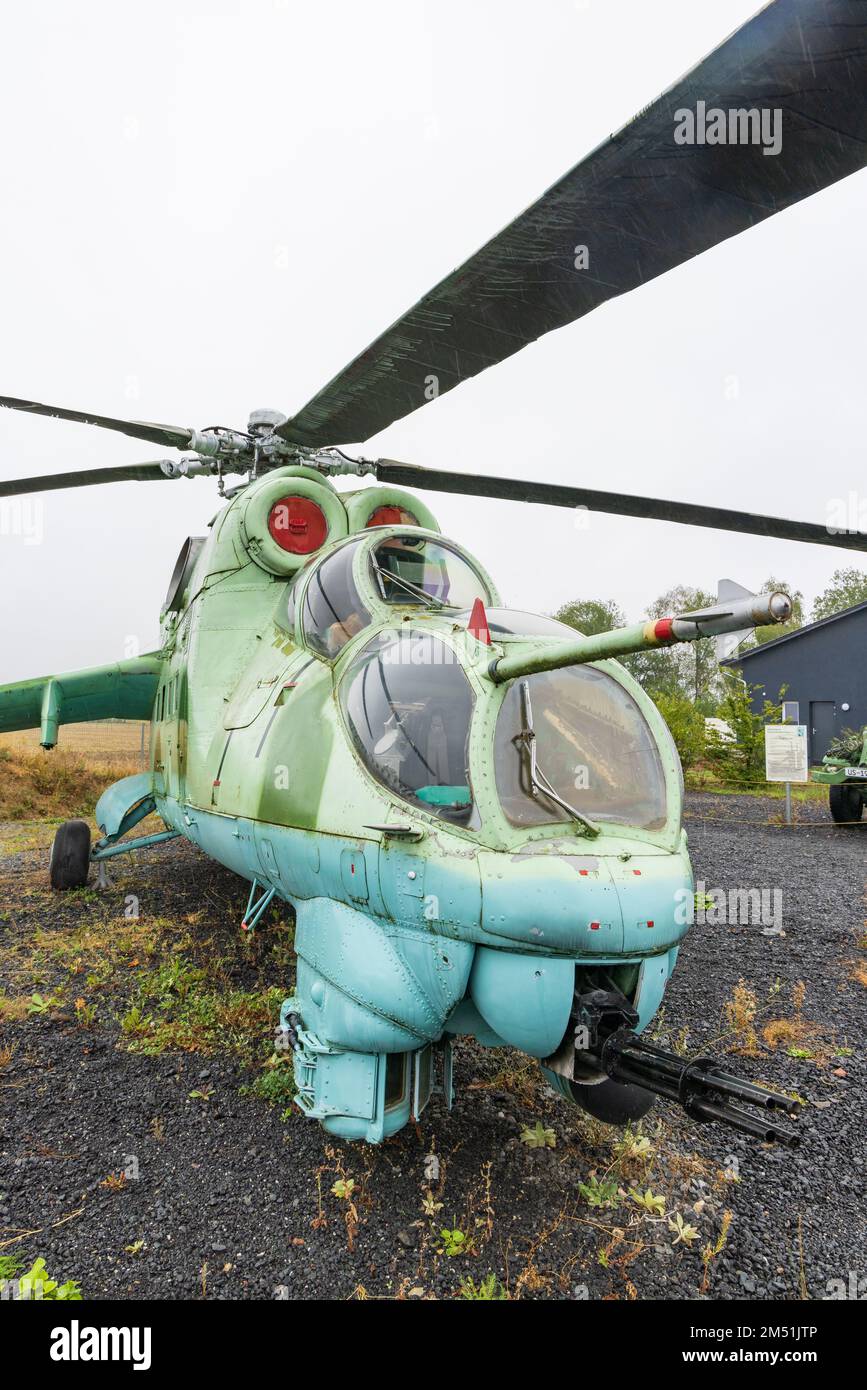 Eichsveld, Germania - 14 settembre 2022: Elicottero Dragonfly da WOII nel museo di confine Schifflersgrund a Green Belt ad Asbach-Sickenberg a Eichsveld Thuringen in Germania Foto Stock