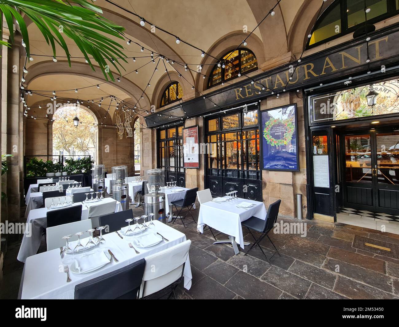 Barcelona 7 portes restaurant immagini e fotografie stock ad alta  risoluzione - Alamy