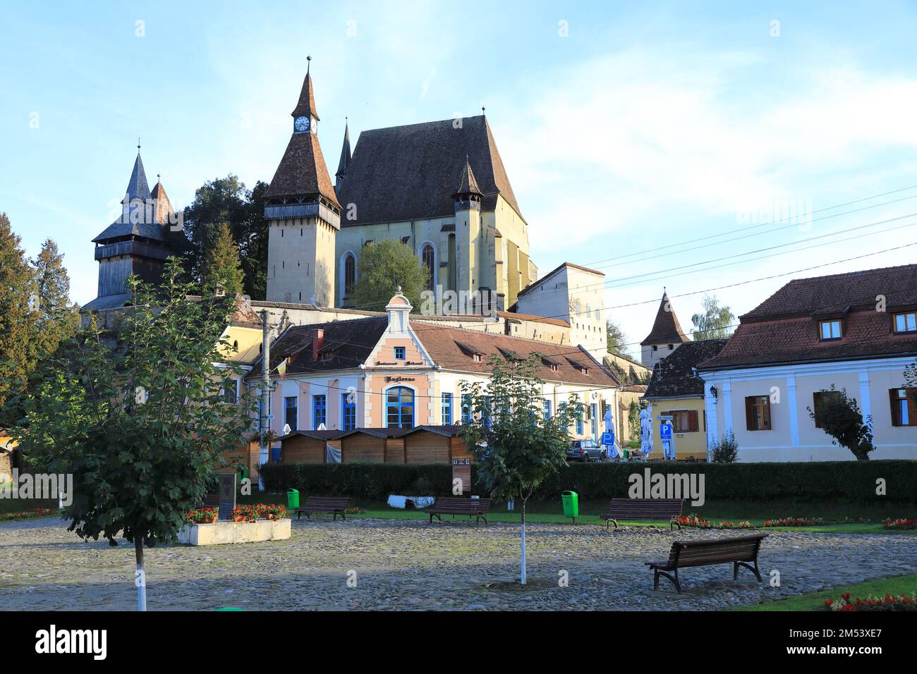 Biertan, uno dei più importanti villaggi sassoni con chiese fortificate in Transilvania, patrimonio dell'umanità dell'UNESCO, in Romania Foto Stock