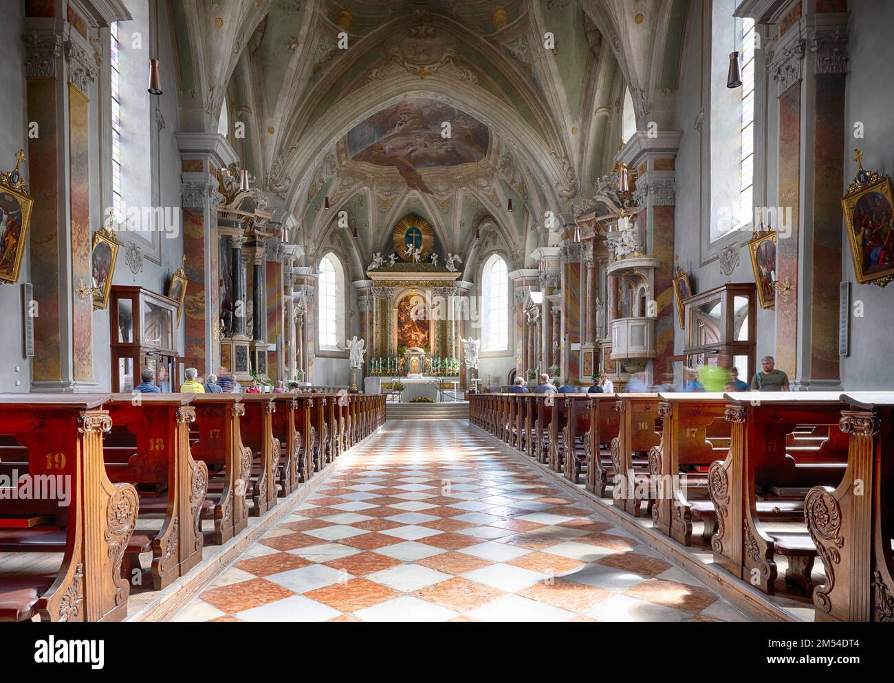 Fotografia interna della Chiesa Parrocchiale di San Michael, Bressanone, Alto Adige, Trentino, Italia Foto Stock