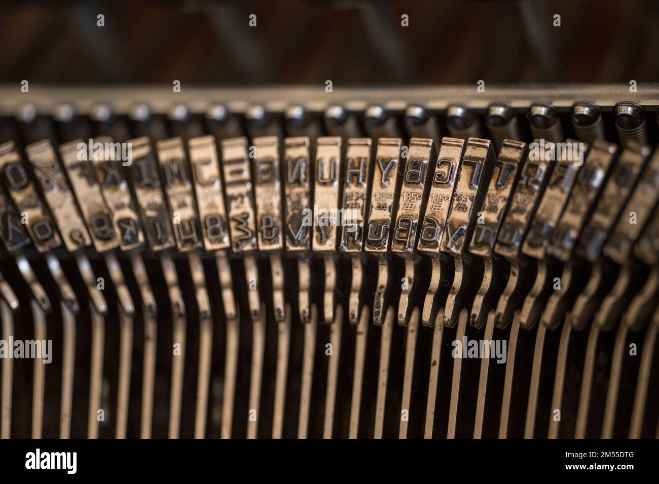Macro estrema astratta foto di una macchina da scrivere barre da scrivere Foto Stock