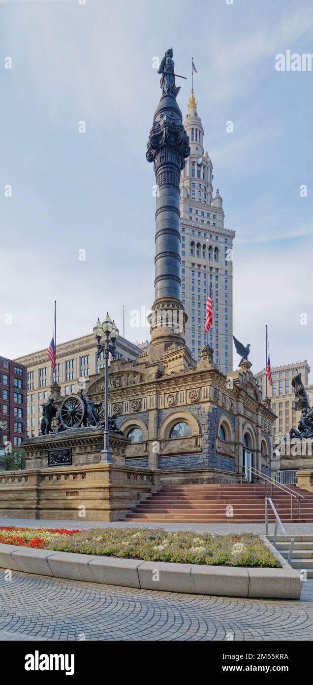 Monumento ai soldati e ai marinai di Cleveland, progettato e scolpito da Levi Scofield, veterano del 103rd° Reggimento della Fanteria Volontario dell'Ohio. Foto Stock