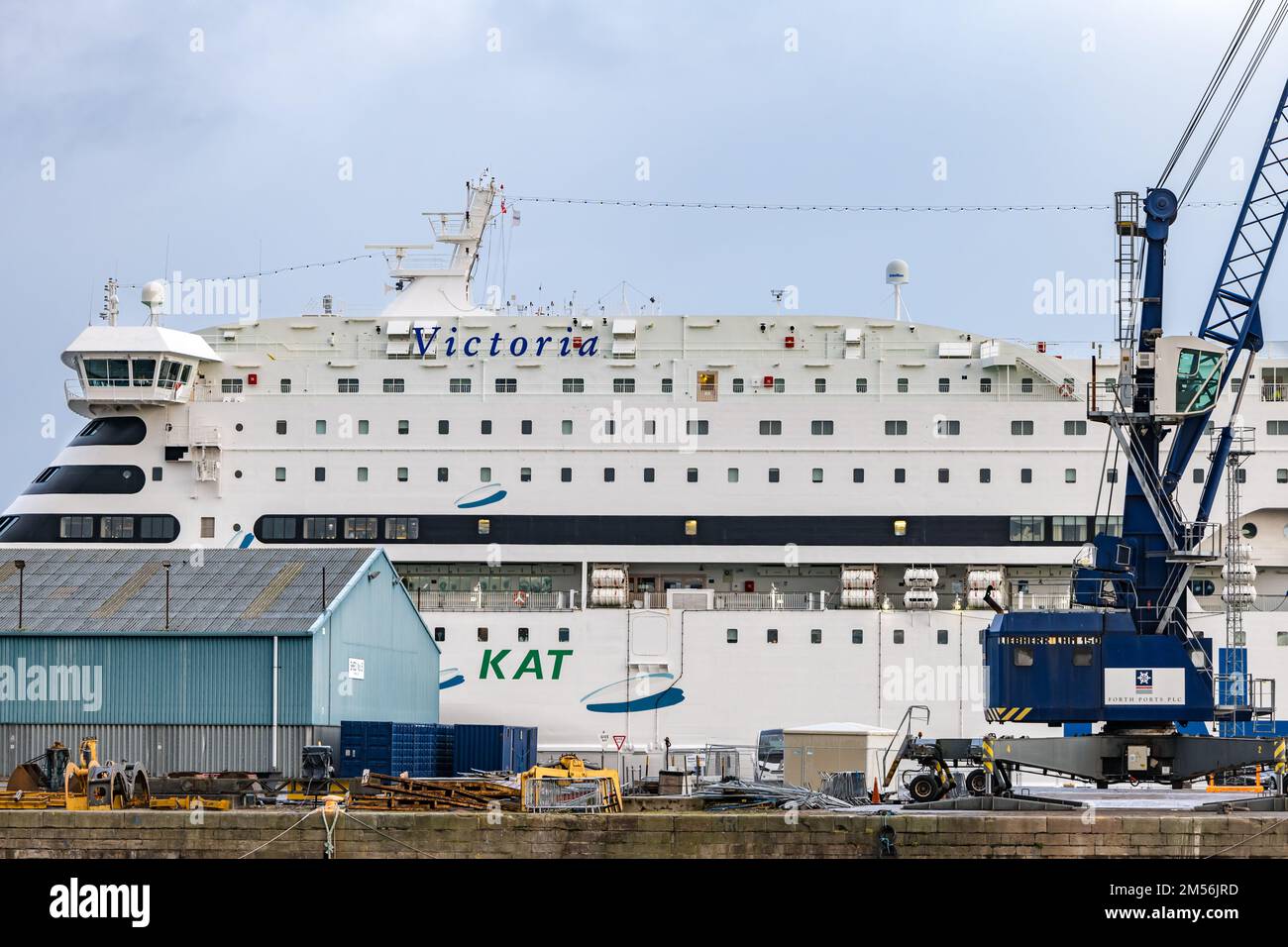 Nave Victoria a Leith Harbour, utilizzata come sistemazione per i rifugiati ucraini. Edimburgo, Scotlan, Regno Unito Foto Stock