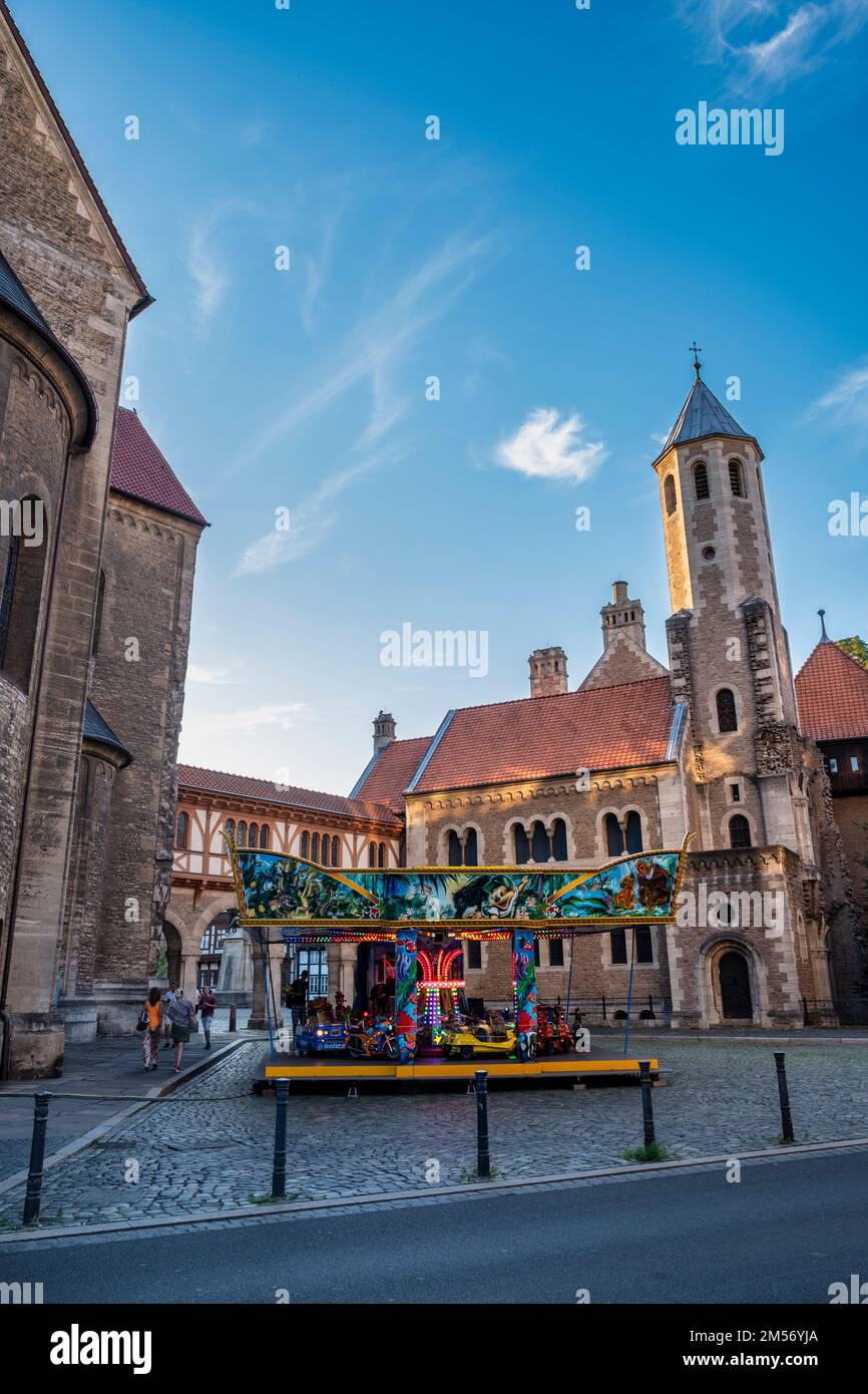 Giostra di fronte al castello di Dankwarderode, Braunschweig, bassa Sassonia, Germania Foto Stock