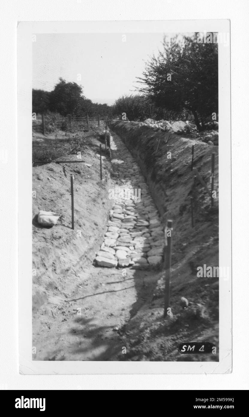 Didascalia originale: 'San Manuel'. 1936 - 1942. Regione del Pacifico (Riverside, CA). Stampa fotografica. Dipartimento dell'interno. Ufficio degli affari indiani. Agenzia di missione. 11/15/1920-6/17/1946. Fotografie Foto Stock