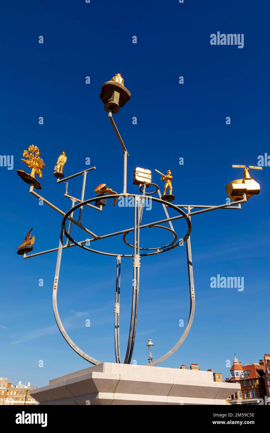 Inghilterra, East Sussex, Brighton, Hove, scultura intitolata 'Constellation' di Jonathan Wright *** Local Caption *** UK,United Kingdom,Great Britain,Brittan Foto Stock