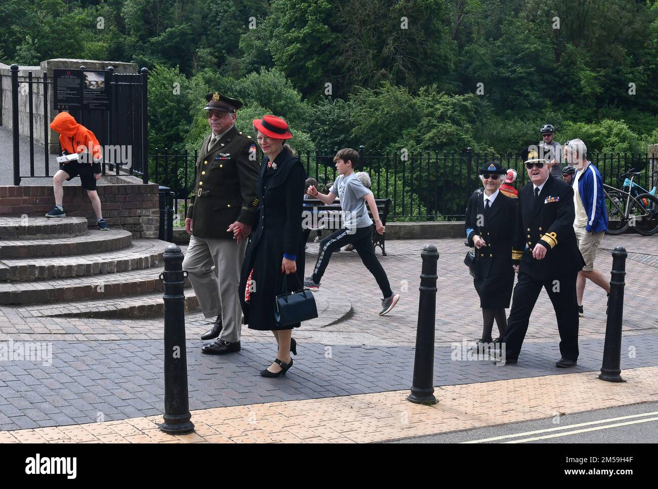 La storica città di Ironbridge ha ricevuto un promemoria del 1940s questo fine settimana, quando la guerra mondiale due re-enactors da tutto il Regno Unito ha partecipato alla carità anche Foto Stock