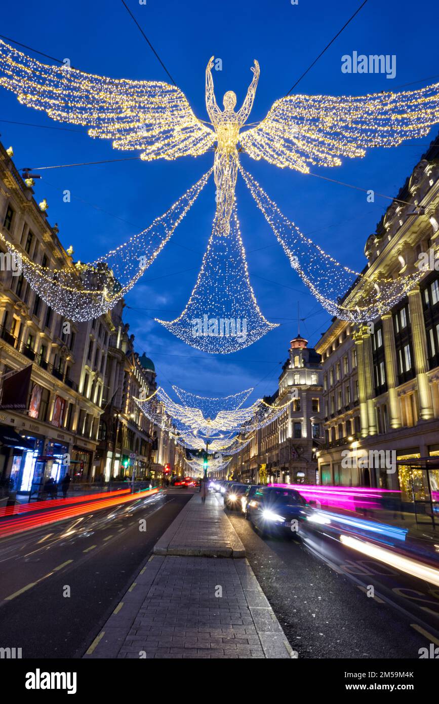 Regno Unito, Londra - West End Christmas Lights su Regent Street Foto Stock