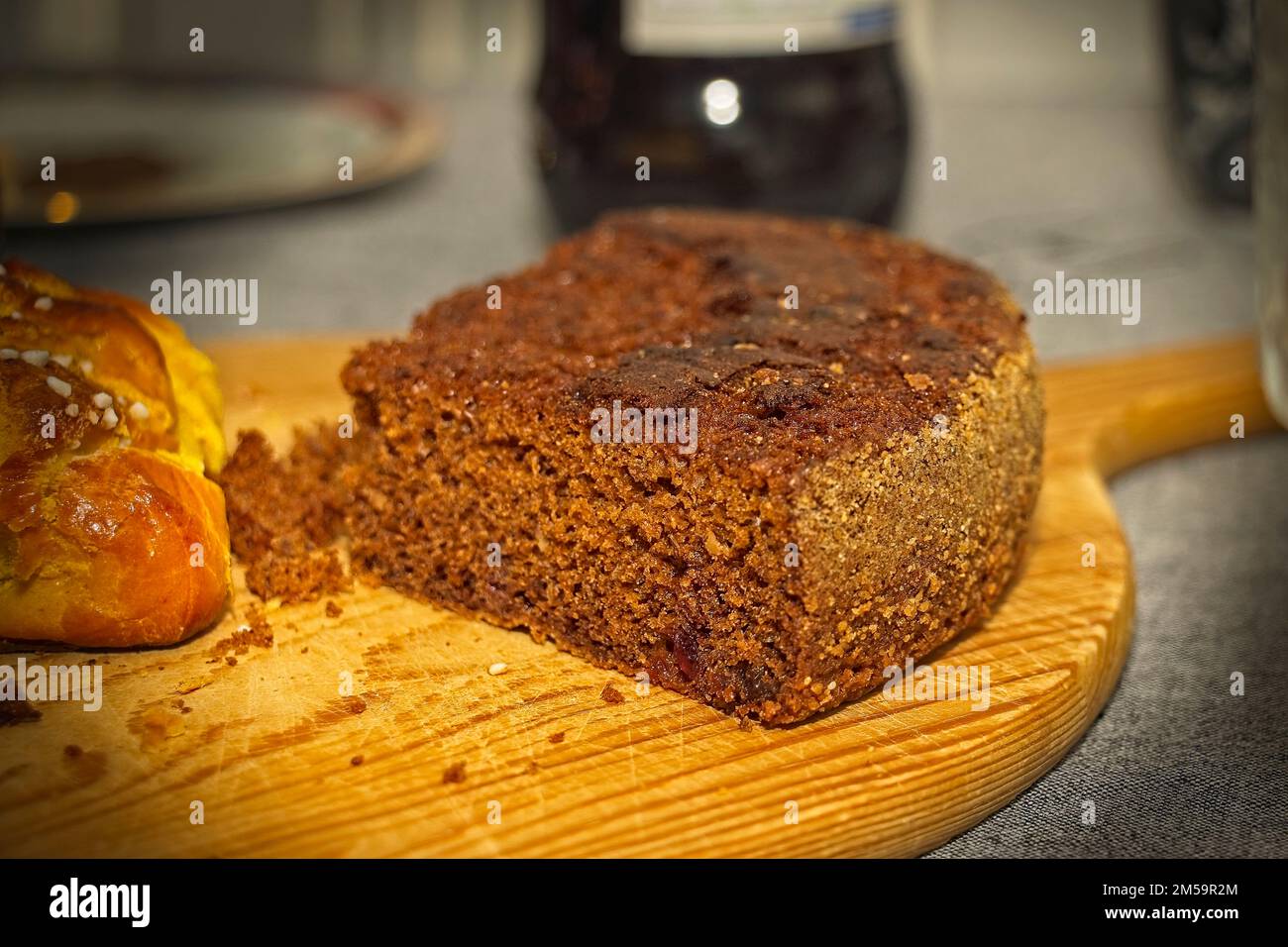 Quando è il momento di cucinare per il fine settimana di Natale, sia cena che dessert Foto Stock