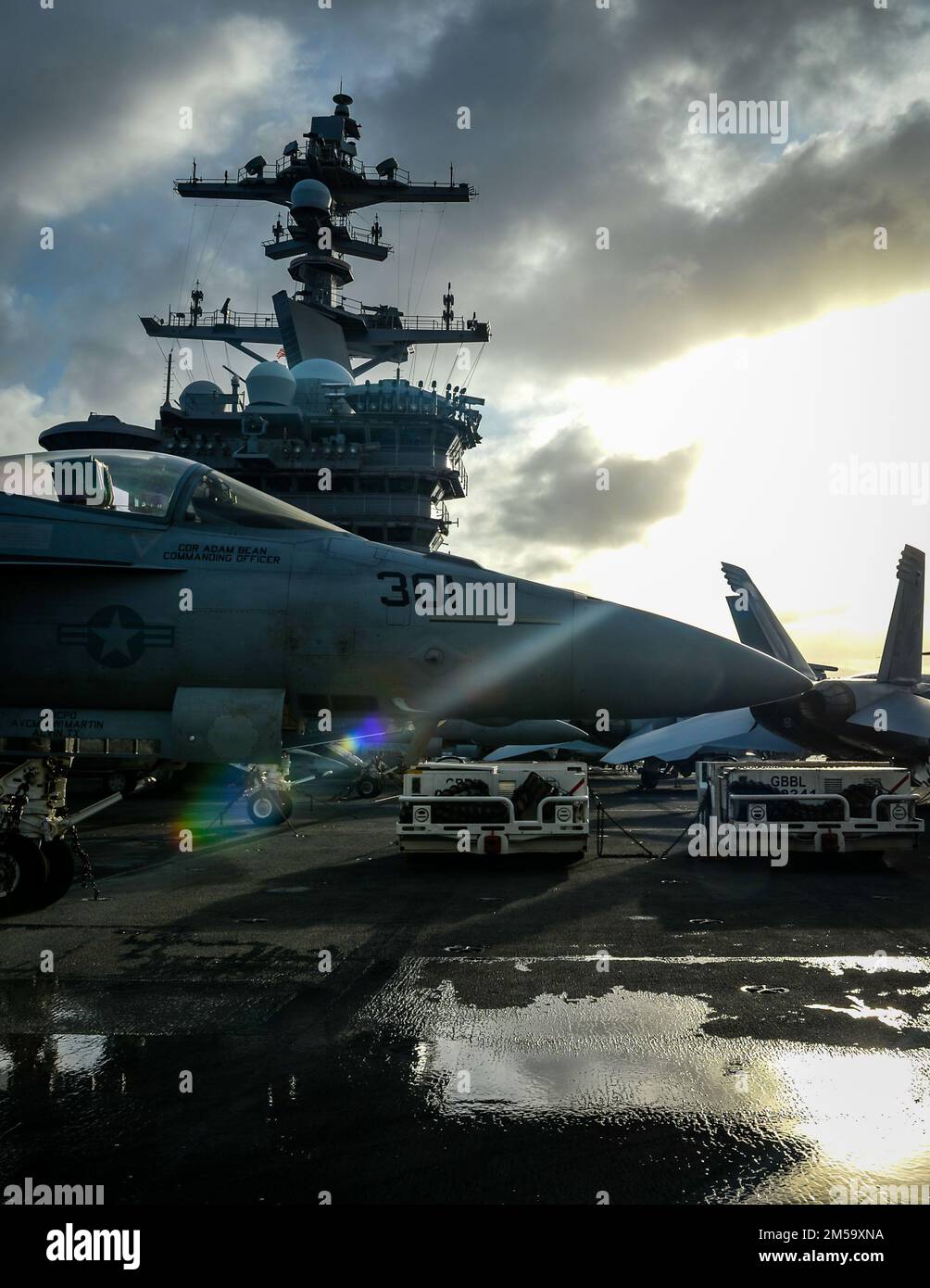 Ponte di volo USS Carl Vinson (CVN 70) Foto Stock