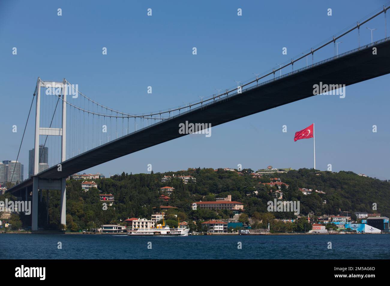 Ponte Fatih Sultan Mehmet, stretto del Bosforo, Istanbul, Turchia Foto Stock