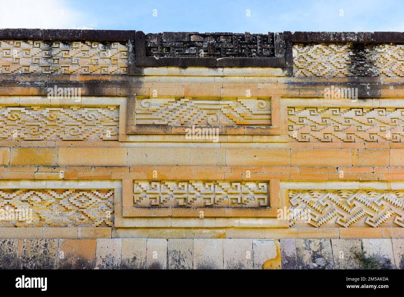 Intricato mosaico, zona archeologica di Mitla, Gruppo colonne, il Palazzo, Stato di Oaxaca, Messico Foto Stock