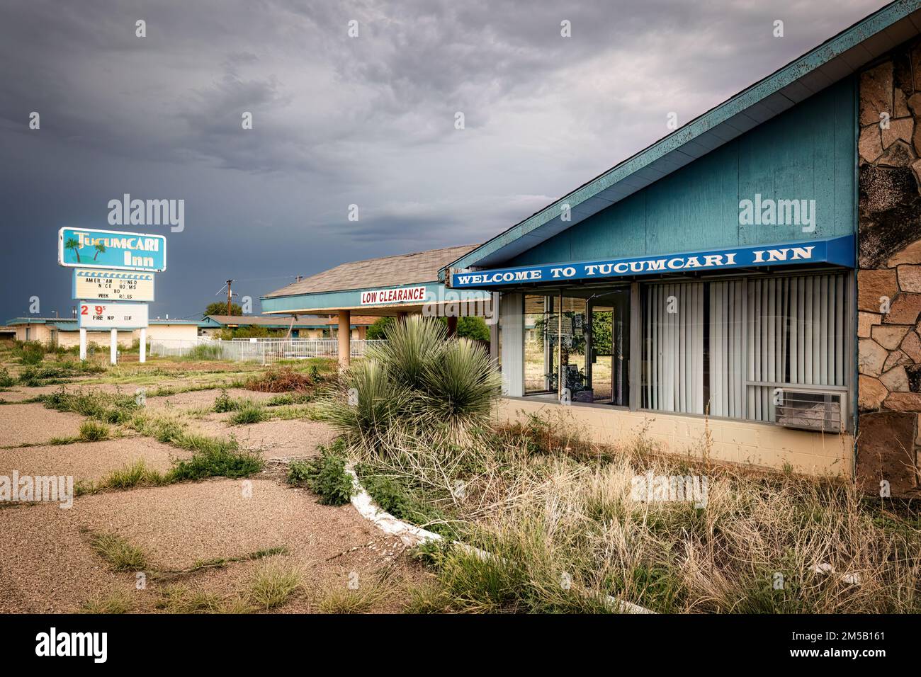 L'abbandonato Tucumcari Inn sulla storica Route 66 a Tucumcari, New Mexico. Foto Stock