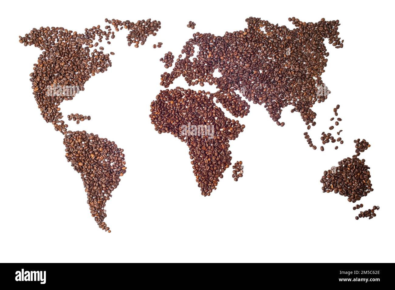 Mappa del mondo con continenti a base di chicchi di caffè tostati isolati su sfondo bianco Foto Stock