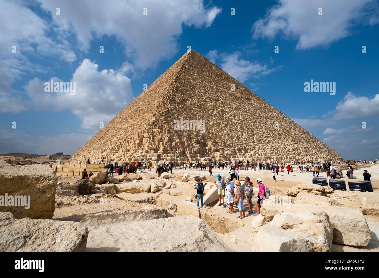 piramidi a giza cairo Foto Stock