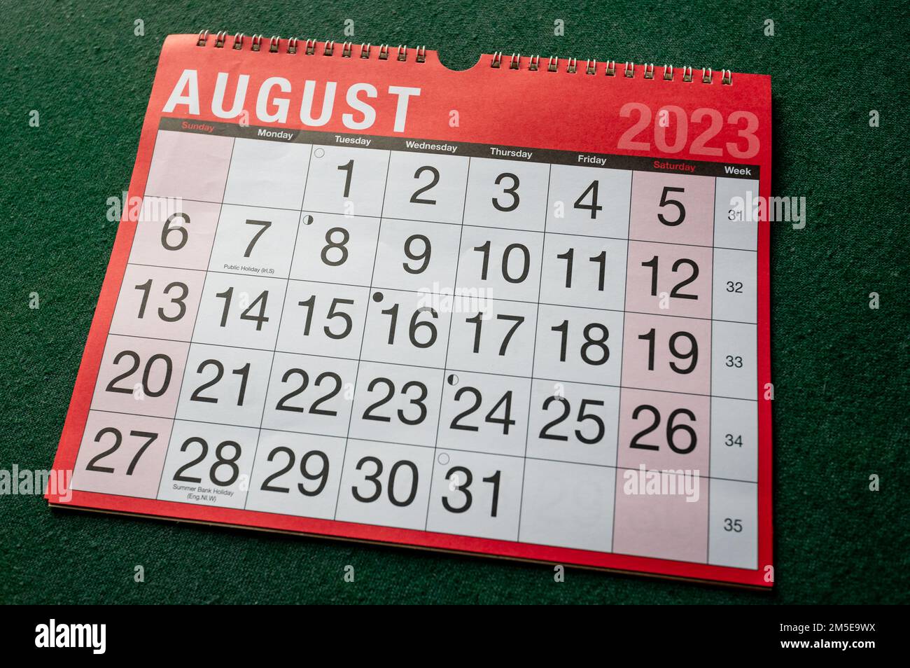 Calendario 2023, agosto, pianificatore mensile per parete e scrivania. Foto Stock