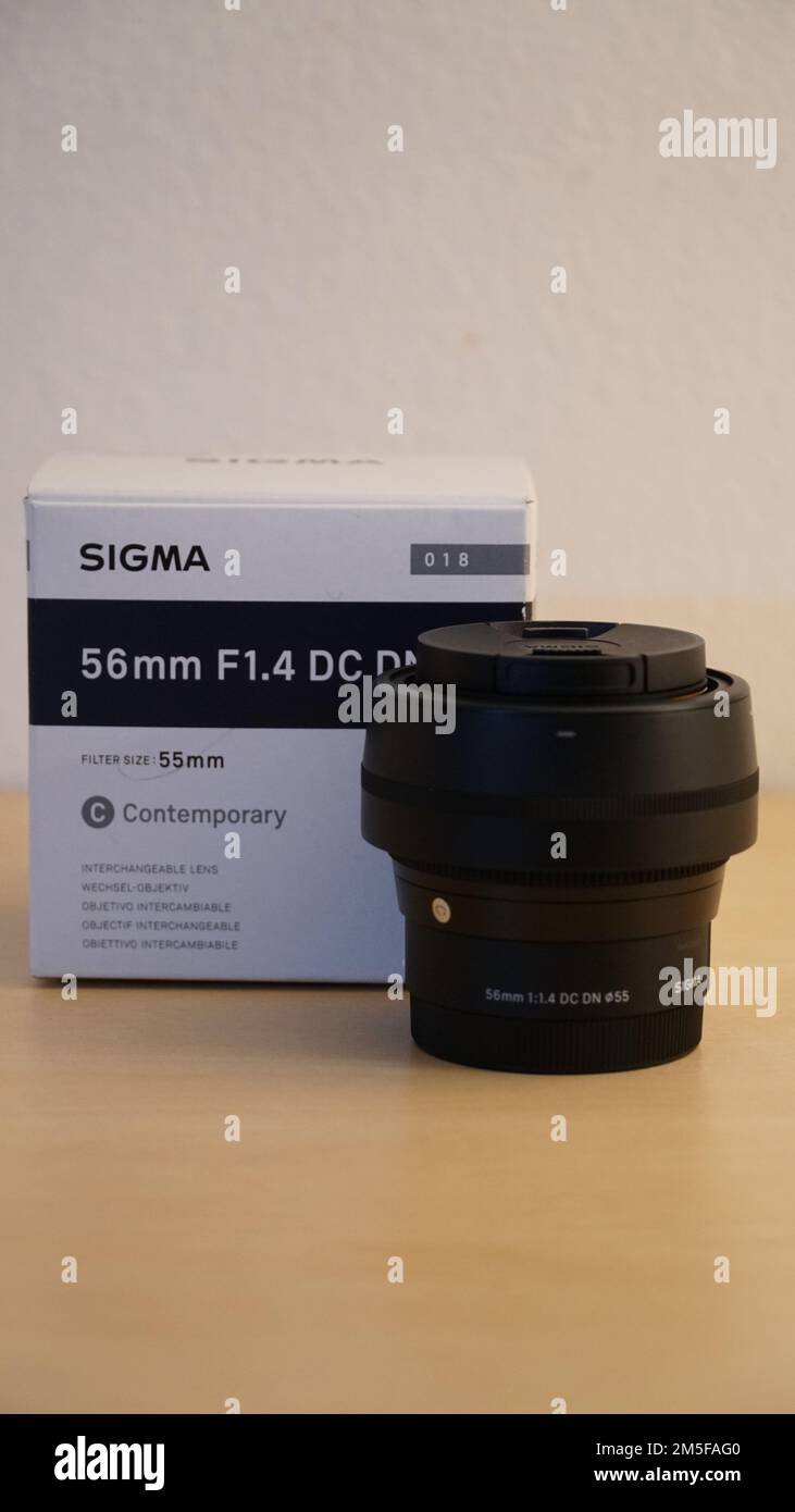 Sigma 56mm F1,4 DC DN Foto Stock