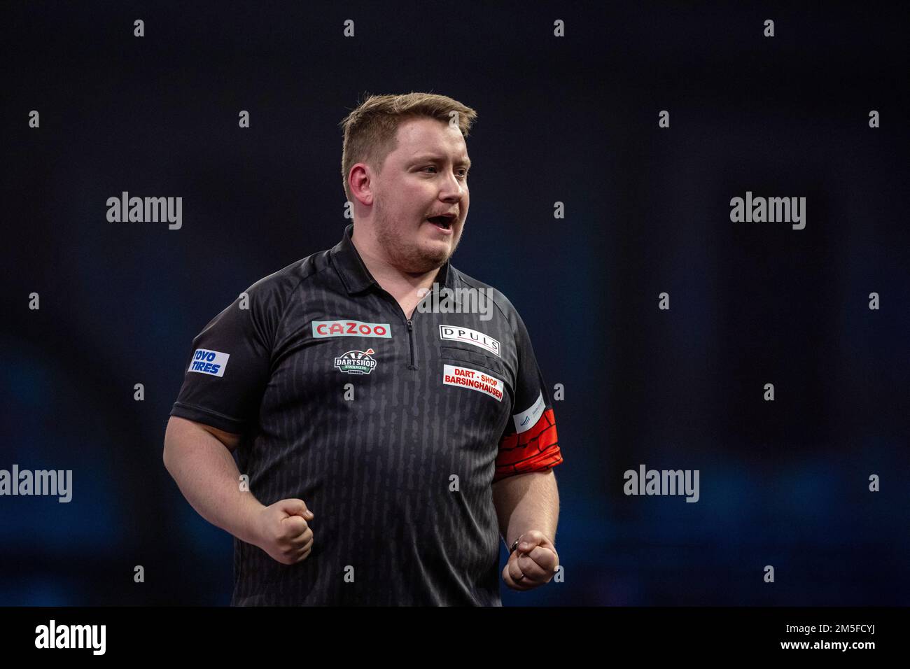 Martin Schindler reagisce durante l'undici° giorno del Cazoo World Darts Championship all'Alexandra Palace, Londra. Data immagine: Mercoledì 28 dicembre 2022. Foto Stock