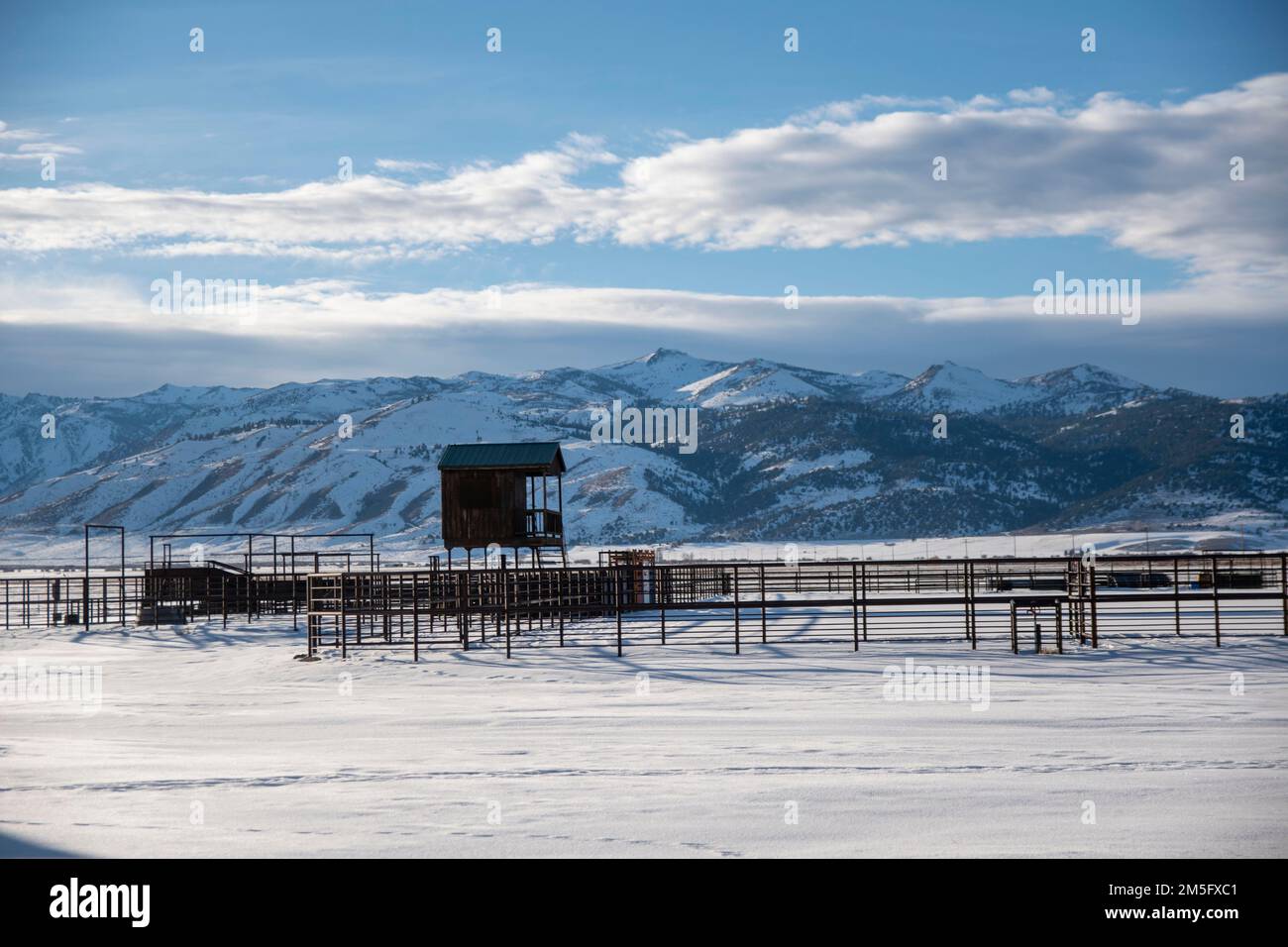 La città di Bridgeport nella contea di Mono, California, USA può fare abbastanza freddo e nevoso durante l'inverno. Foto Stock