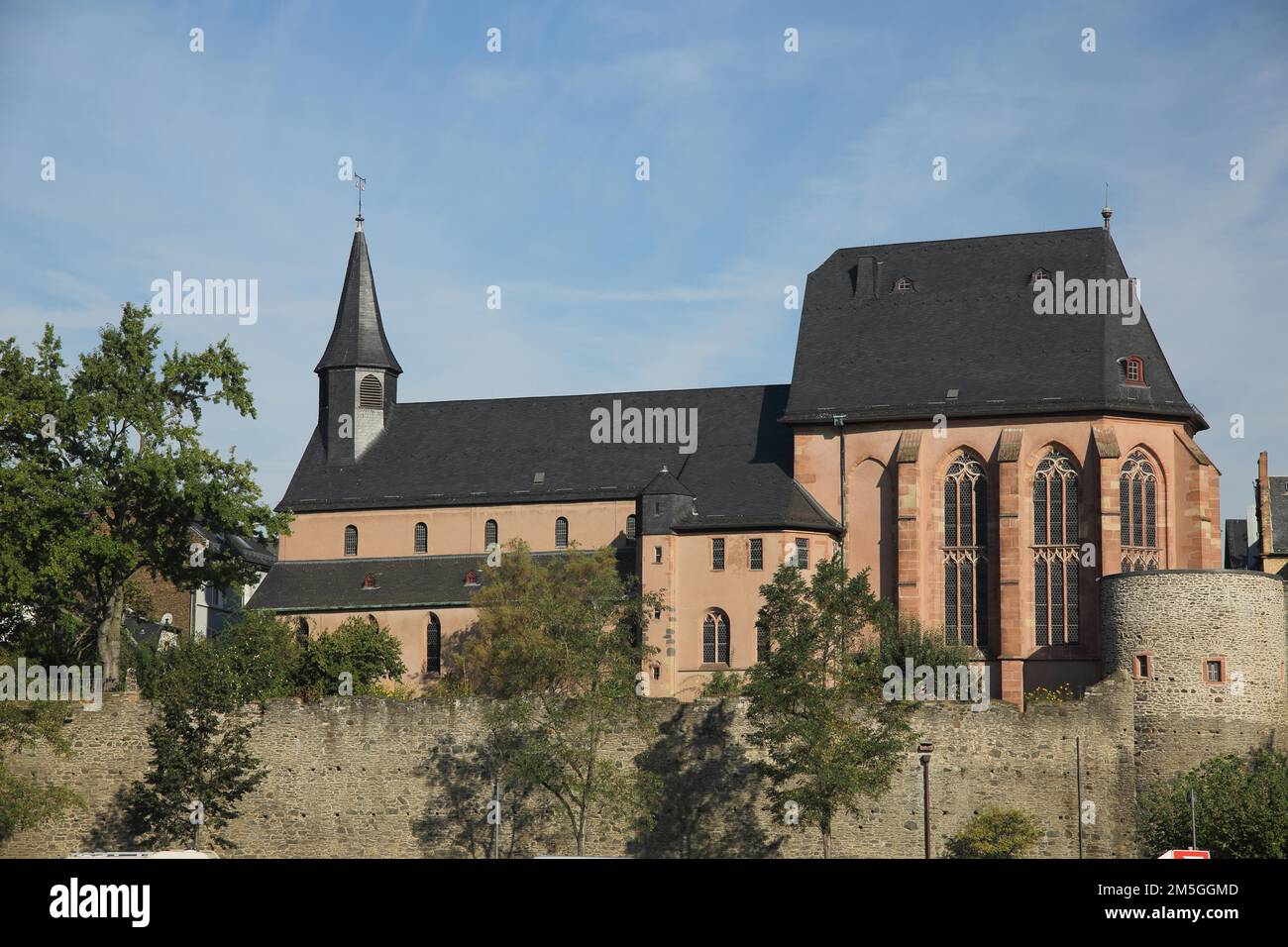 Carolingia Justinian Chiesa e la più antica chiesa di Francoforte, Hoechst, meno, Assia, Germania Foto Stock