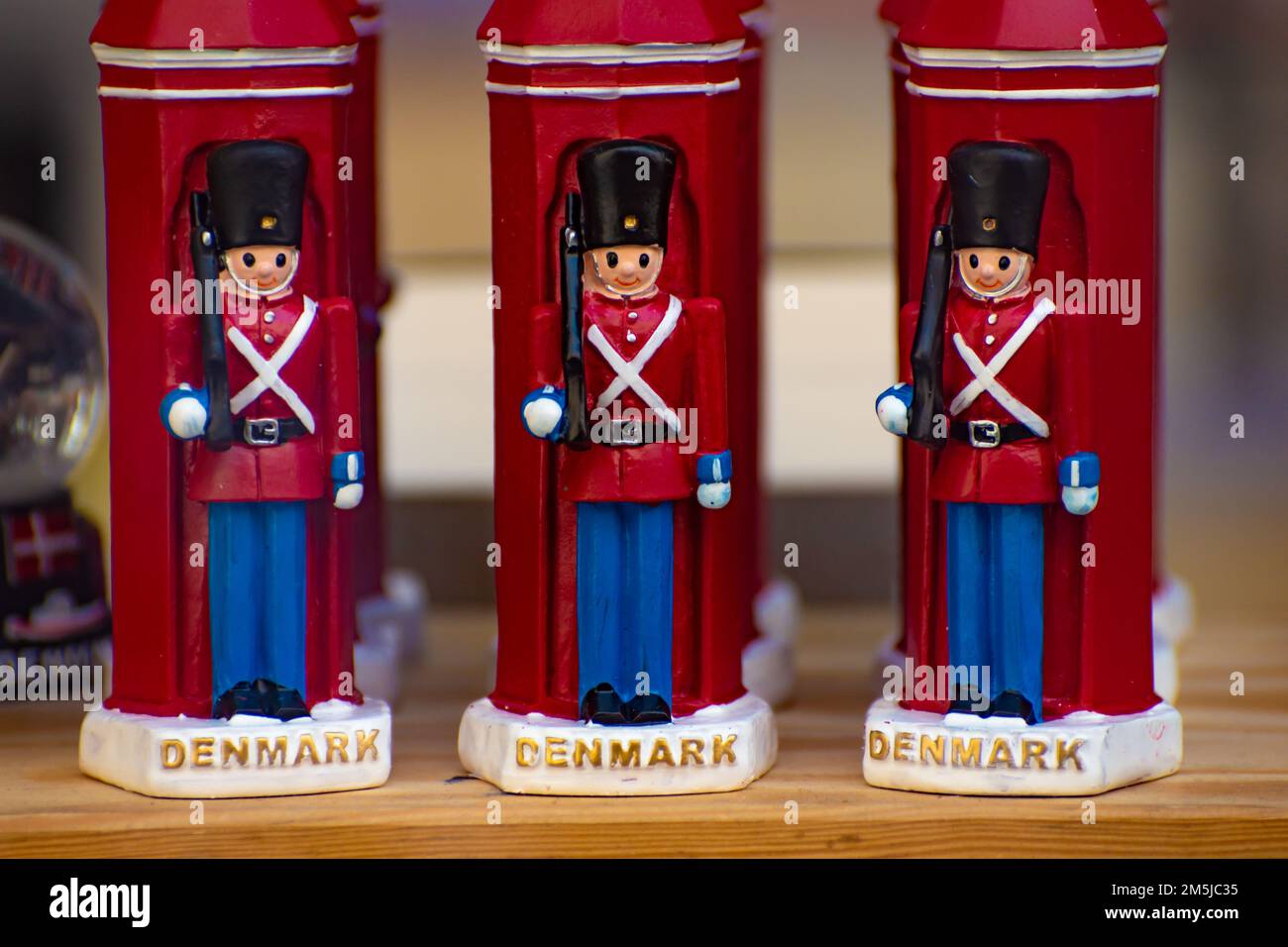 Tre soldati dello Schiaccianoci di souvenir, simboli della Danimarca Foto Stock
