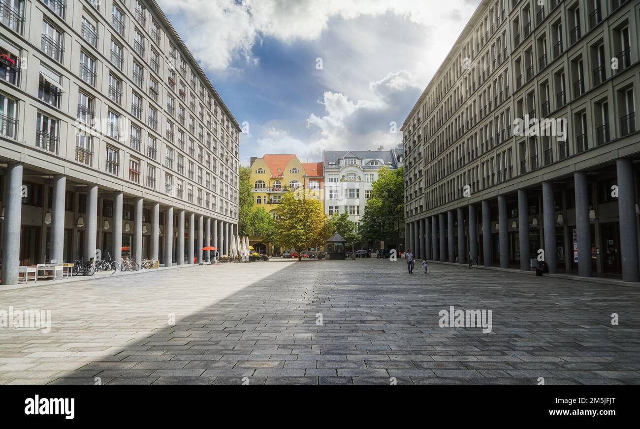 BERLIN CHARLOTTENBURG WALTHER-BENJAMIN-Platz Foto Stock