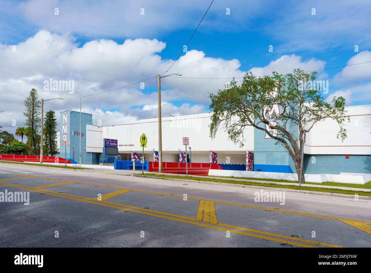 Miami, FL, USA - 29 dicembre 2022: Foto della NMB North Miami Beach Senior High School Foto Stock