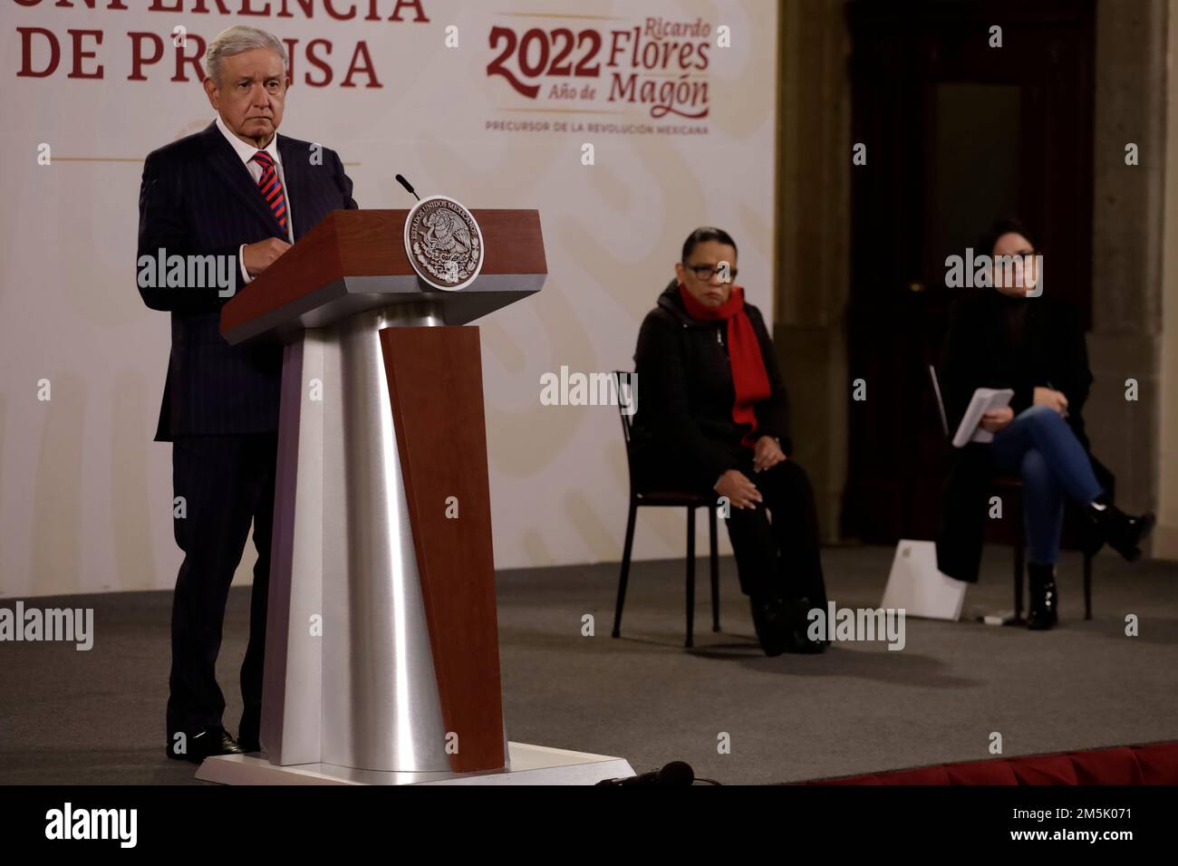 Città del Messico, Messico. 29th Dec, 2022. Il presidente messicano Andres Manuel Lopez Obrador durante una conferenza con i giornalisti al Palazzo Nazionale di Città del Messico, Messico il 29 dicembre 2022 a Città del Messico, Messico (Credit Image: © Luis Barron/eyepix via ZUMA Press Wire) Foto Stock