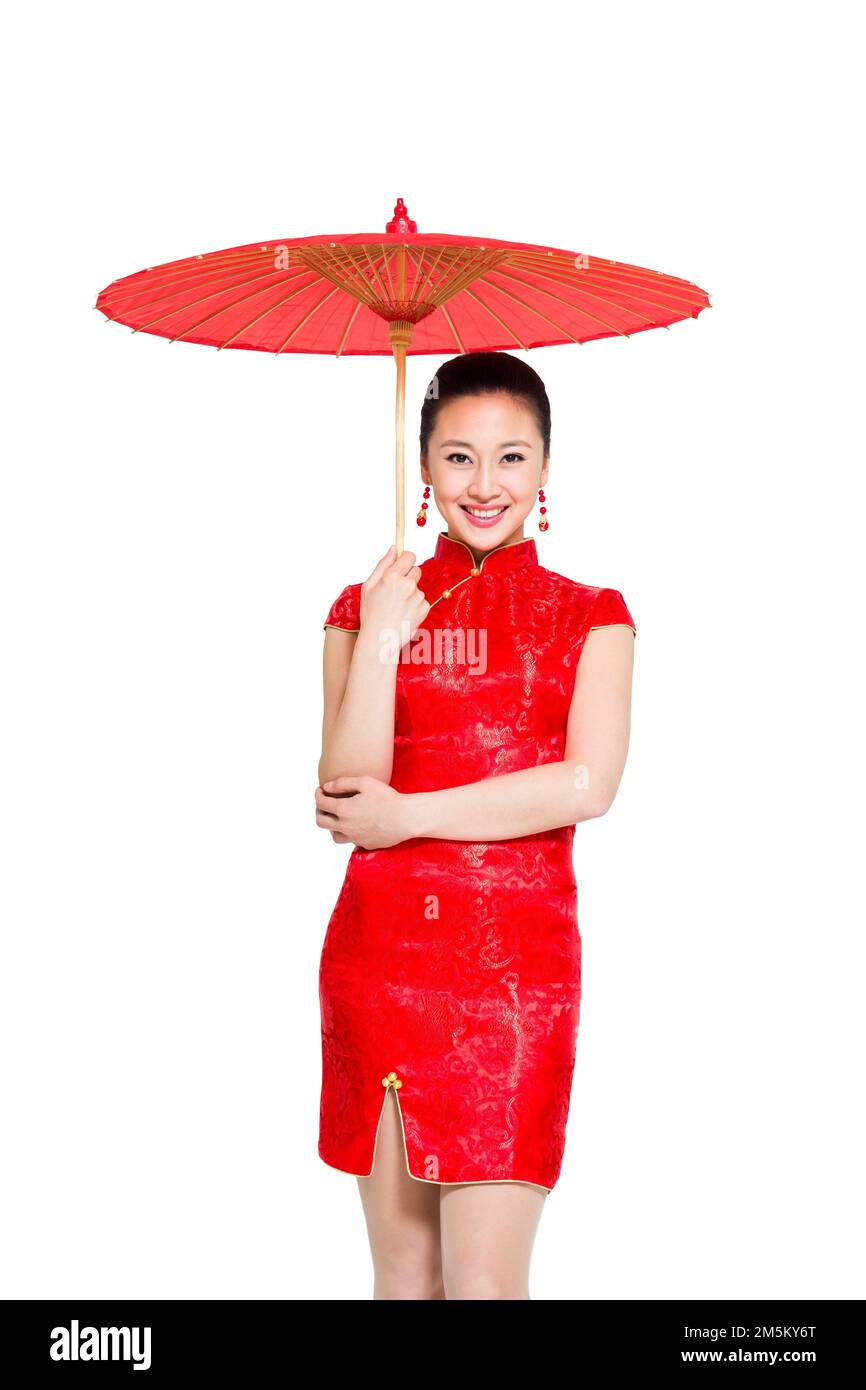 Tenda per indossare la giovane donna di gongsam rosso che trasporta l'ombrello del panno dell'olio Foto Stock