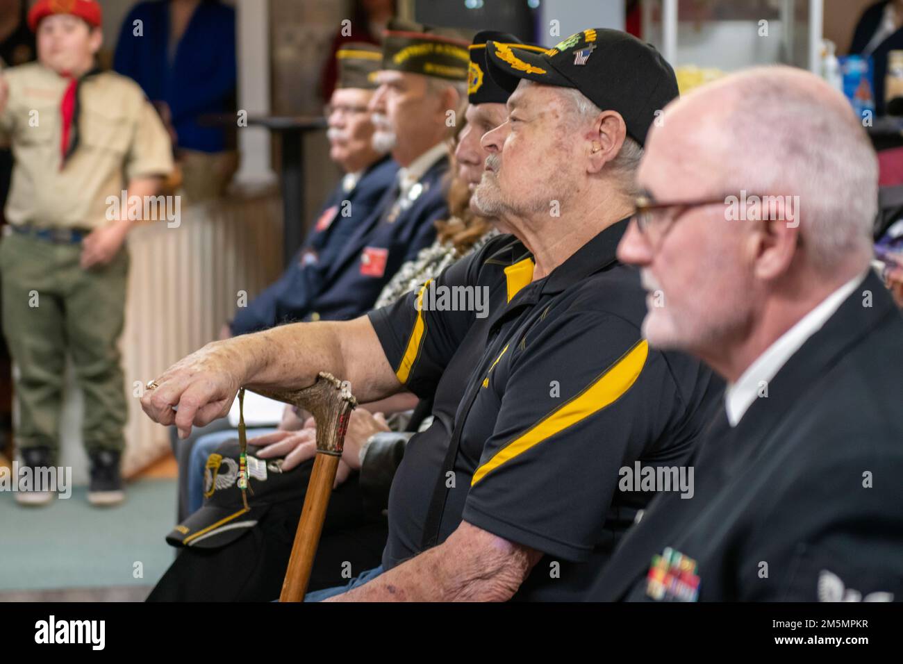 Il governatore Mark Gordon onora i veterani dell'American Lion Post 28 a Green River, Wyo., 26 marzo 2022. Foto Stock