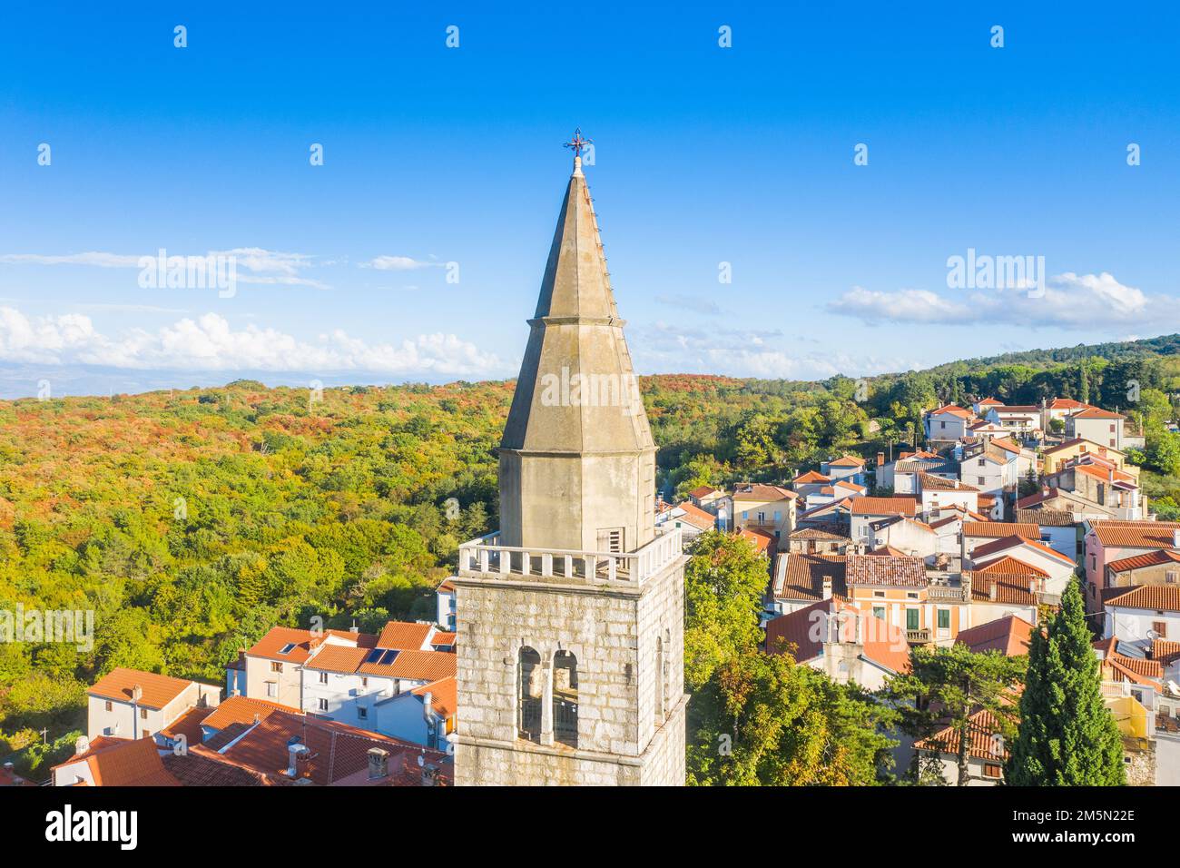 Città di Dobrinj su Krk in Croazia Foto Stock