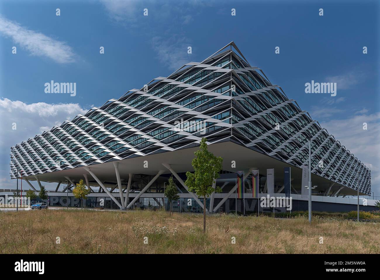 Moderno edificio amministrativo Adidas, Herzogenaurach, Franconia media, Baviera, Germania Foto Stock