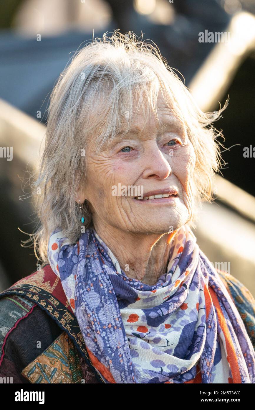 Foto del file datata 07/01/22 di Virginia McKenna, co-fondatore della Born Free Foundation, che ha ricevuto una Damehood per i servizi alla conservazione della fauna selvatica e al benessere degli animali selvatici nella lista dei successi di Capodanno. Data di emissione: Venerdì 30 dicembre 2022. Foto Stock