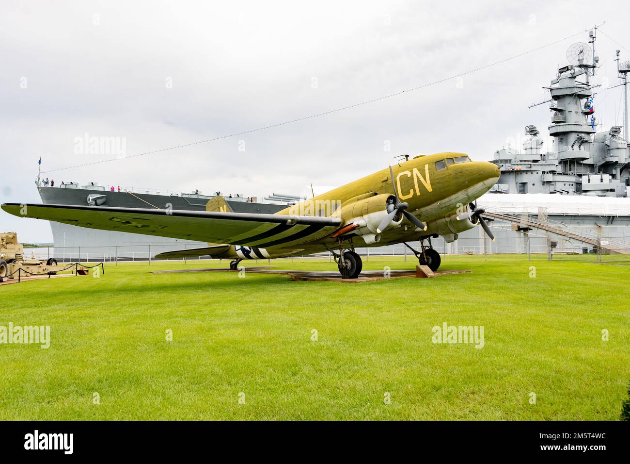 Aeroplani sul terreno del Battleship Memorial Park a Mobile, Alabama USA Foto Stock