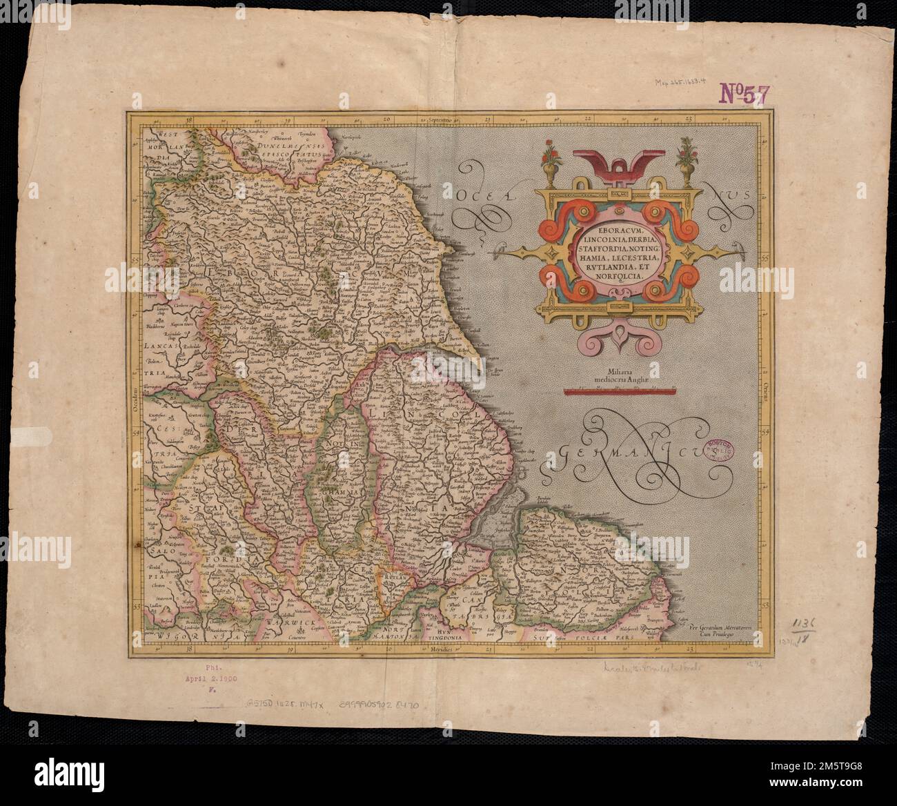 Eboracum, Lincolnia, Derbia, Staffordia, Notinghamia, Lecestria, Rutlandia, et Norfolcia. Rilievo mostrato da hachures. Verso: Testo francese, pag. 137-140, 2M. Appare nell'Atlante Mercator-Hondius. Amsterdam : H. Hondius, 1628 o 1633... Eboracvm, Lincolnia, Derbia, Staffordia, Notinghamia, Lecestria, Rvtlandia, et Norfolcia. Eboracvm, Lincolnia, Derbia, Staffordia, Notinghamia, Lecestria, Rvtlandia, et Norfolcia, Inghilterra Foto Stock