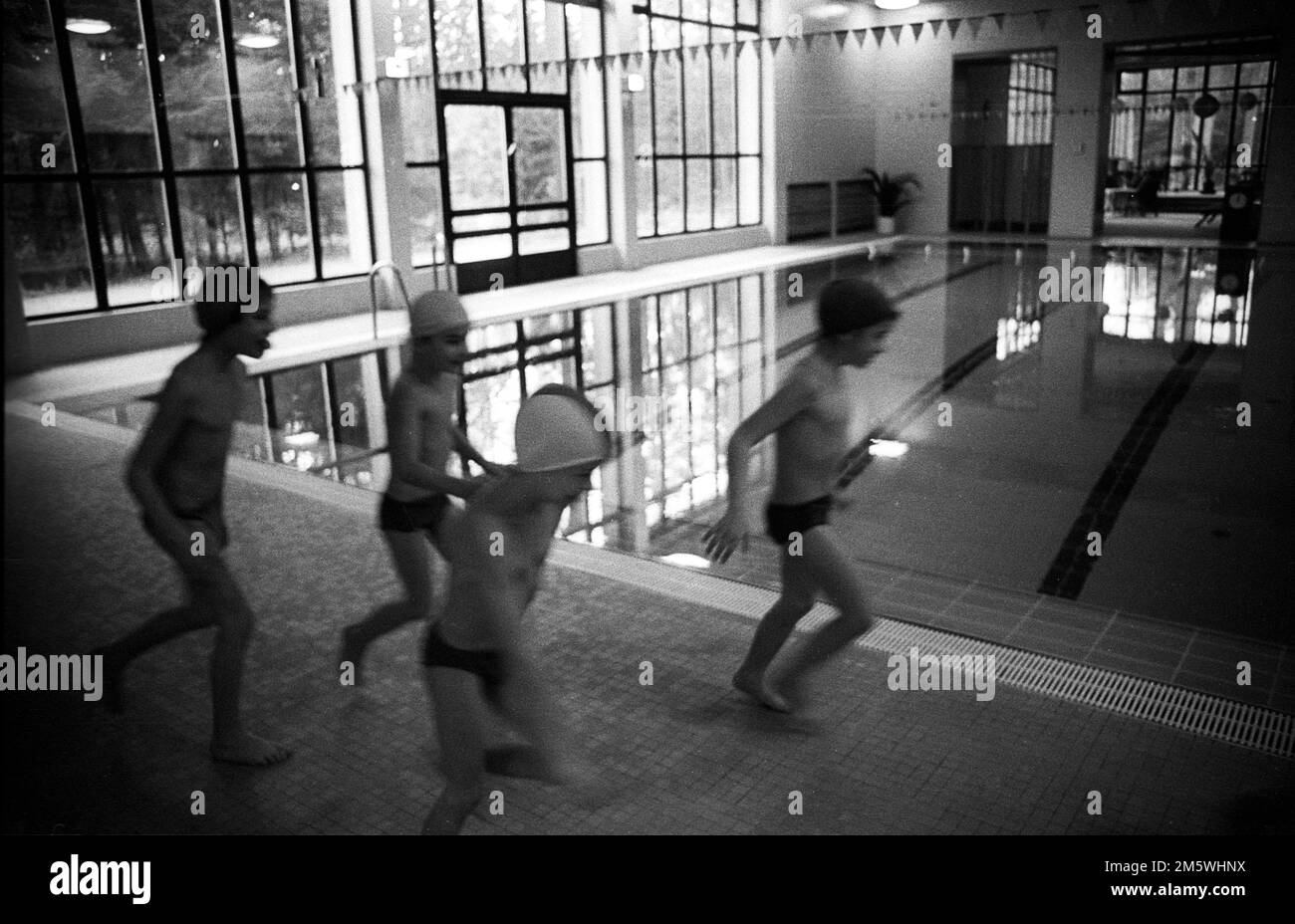 GDR, Bernau, 29. 01. 1990, Waldsiedlung, ex proprietà immobiliare del governo della dirigenza statale della RDT a Wandlitz, ora Rehabilitationssanatorium Foto Stock