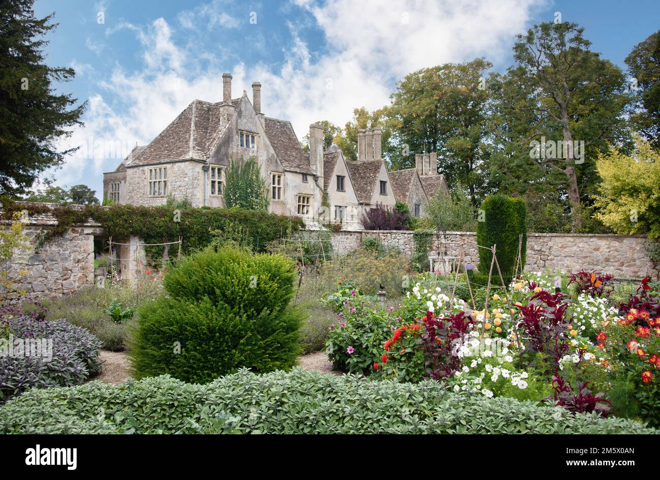 Avebury manor house immagini e fotografie stock ad alta risoluzione - Alamy