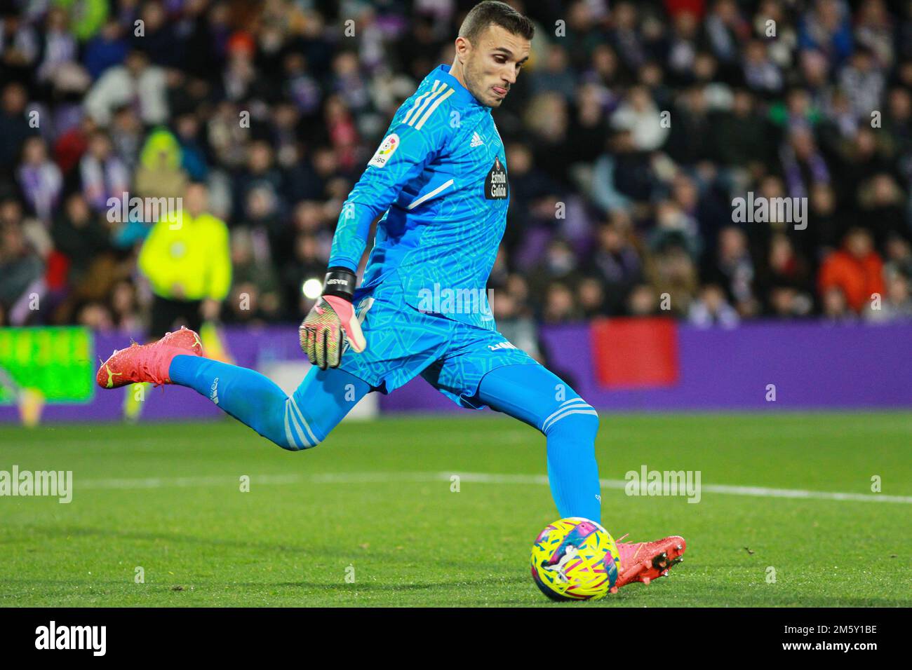 Jordi Masip di Real Valladolid durante il campionato spagnolo la Liga partita di calcio tra Real Valladolid e Real Madrid il 30 dicembre 2022 allo stadio Jose Zorrilla di Valladolid, Spagna - Foto: Irina R Hipolito/DPPI/LiveMedia Foto Stock