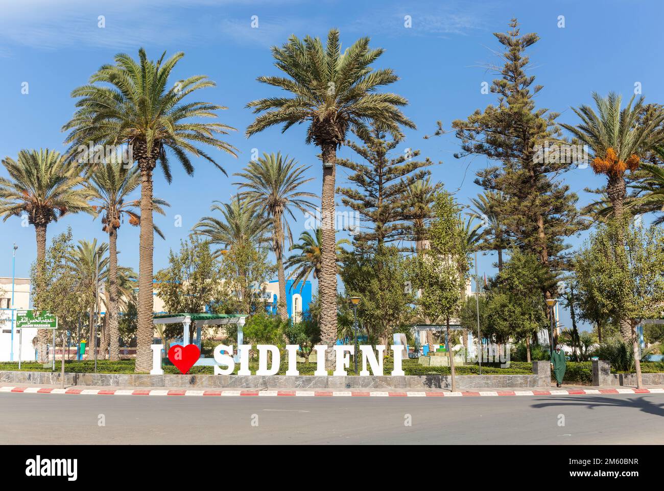 I Love Sidi Ifni segno rosso cuore, Plaza de Espana, Sidi Ifni, Marocco, Nord Africa Foto Stock