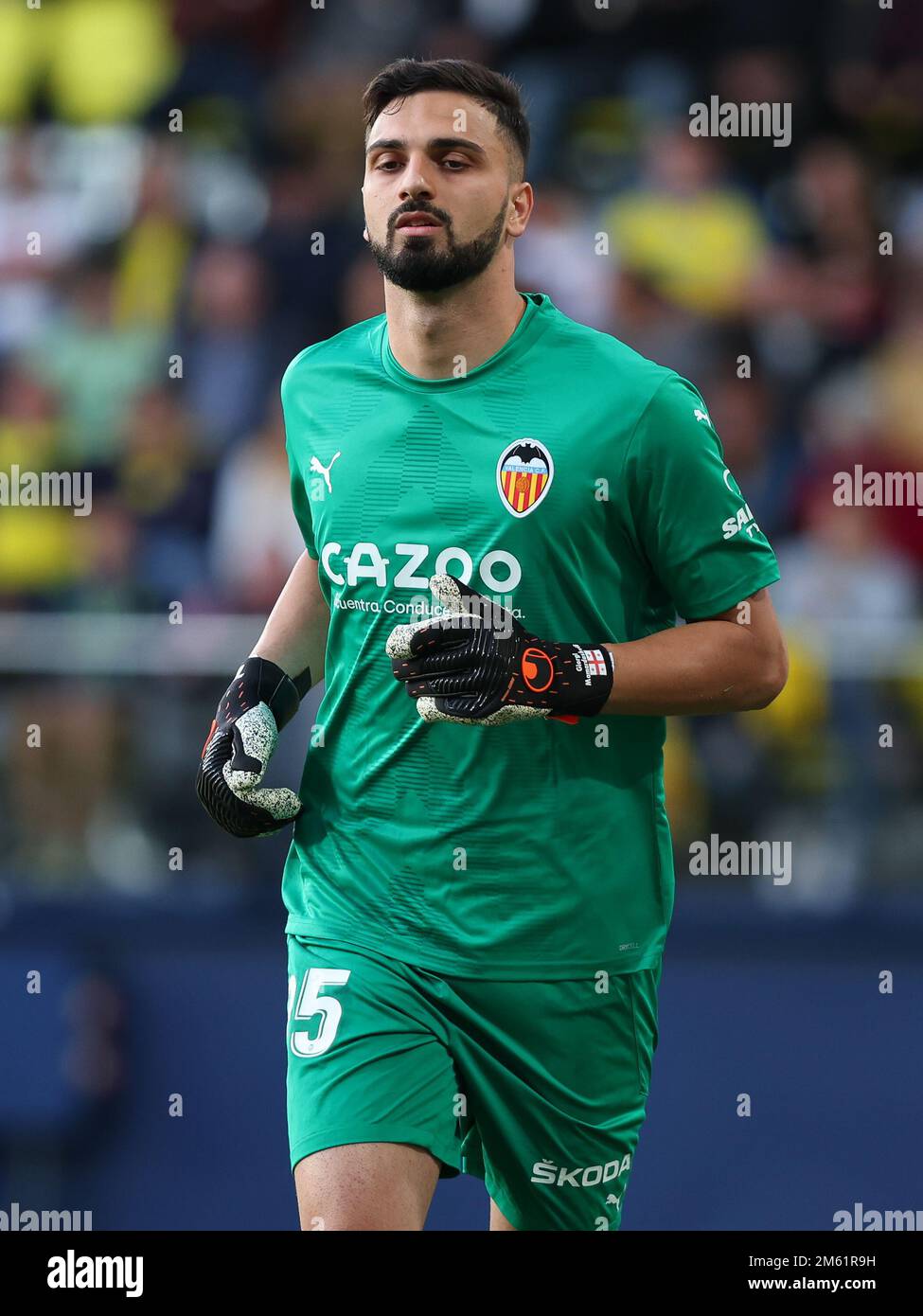 Giorgi Mamardashvili di Valencia CF durante la partita la Liga tra Villarreal CF e Valencia CF all'Estadio de la Ceramica di Villarreal, Spagna. Foto Stock