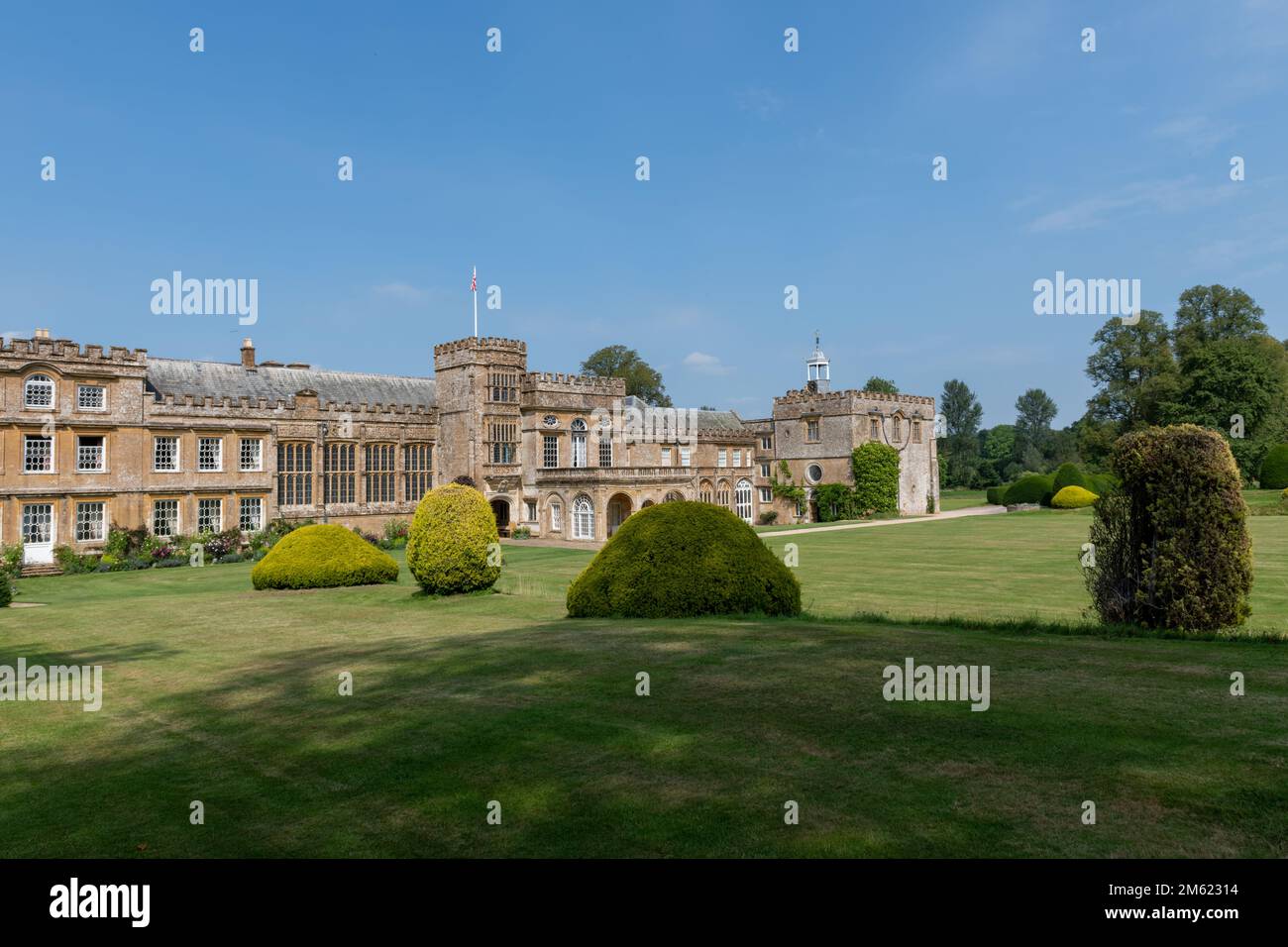 Chard.Somerset.United Kingdom.September 4th 2021.View of Forde Abbey in Somerset Foto Stock