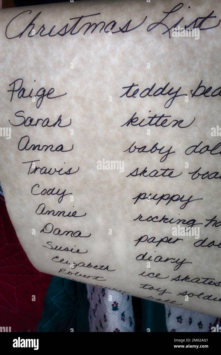 Still Life of Babbo Natale 'Cursive Handwritten List Foto Stock