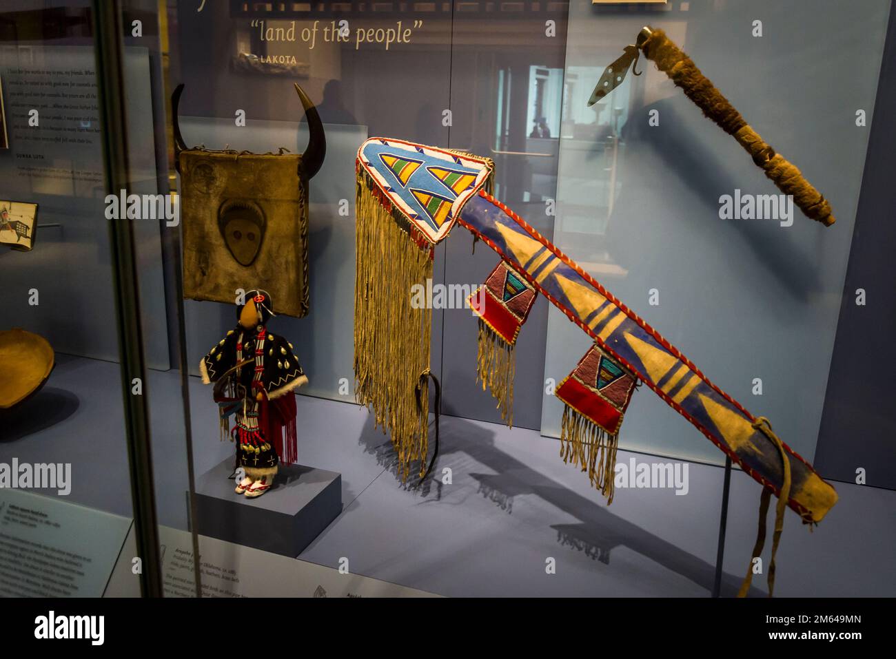 Mostra di arte e manufatti originali dei nativi americani, il Museo Nazionale degli Indiani d'America, situato nello storico Alexander Hamilton US Custom Hous Foto Stock