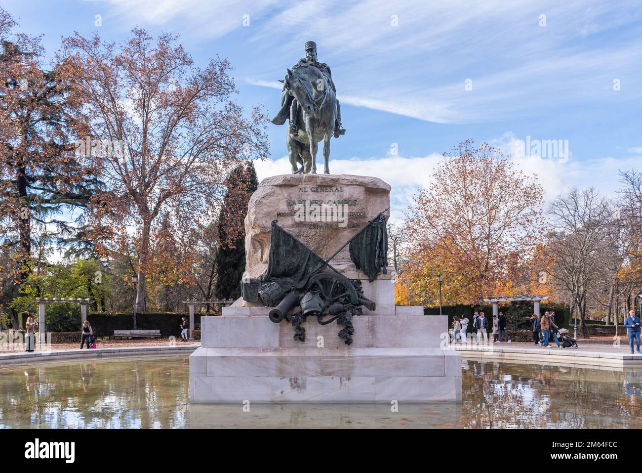 Parco del Buen Retiro Grande parco pubblico a Madrid Spagna il 11 dicembre 2022 Foto Stock